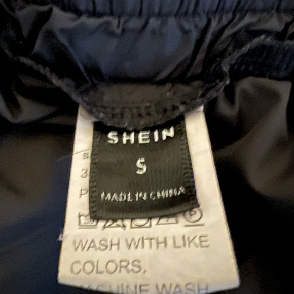 Windpant - Picture 3 of 3